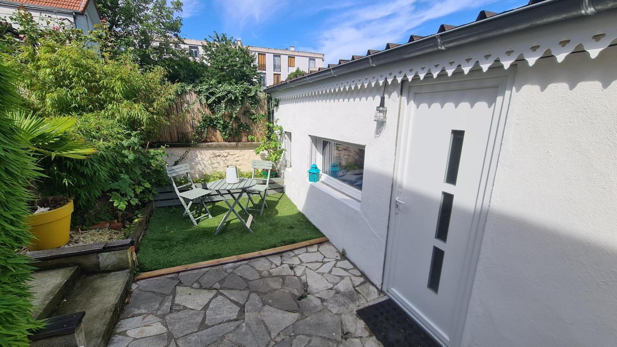 Le Studio Dans Le Jardin. Rosny-sous-Bois Eksteriør billede