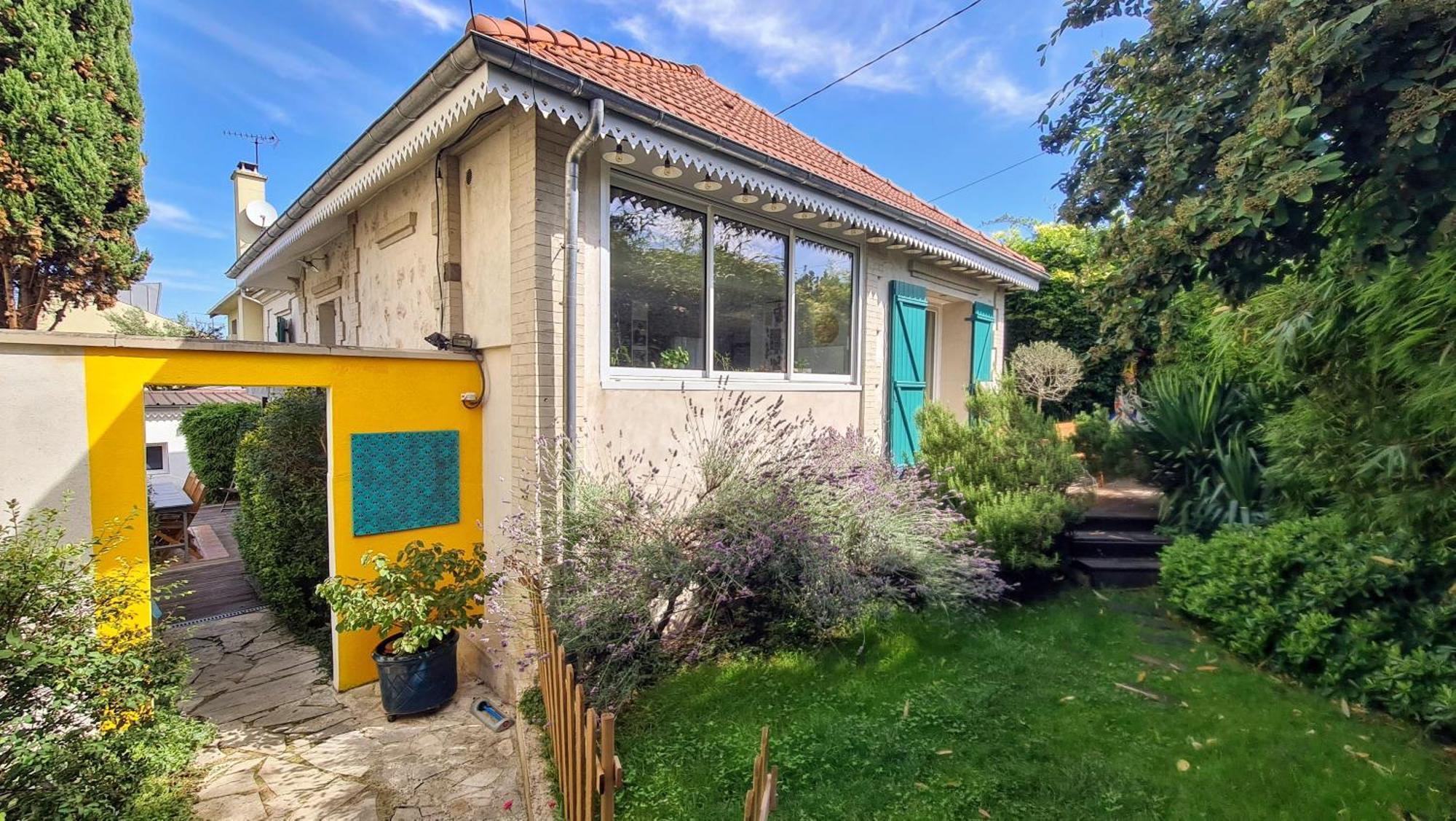 Le Studio Dans Le Jardin. Rosny-sous-Bois Eksteriør billede